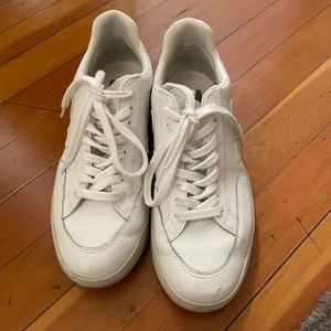 VEJA V-10 sneakers in white